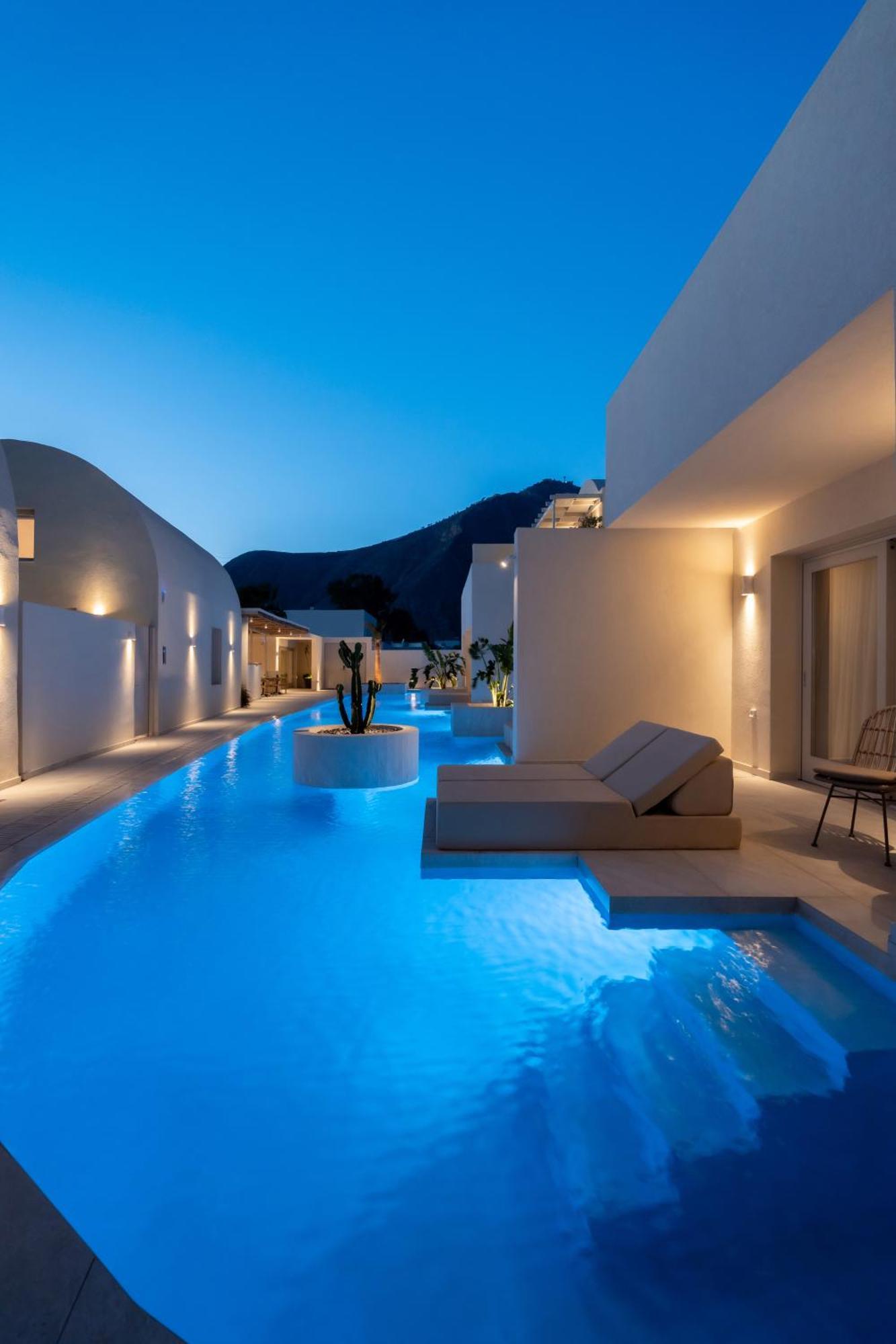 Heyday Luxury Suites 佩里萨 外观 照片