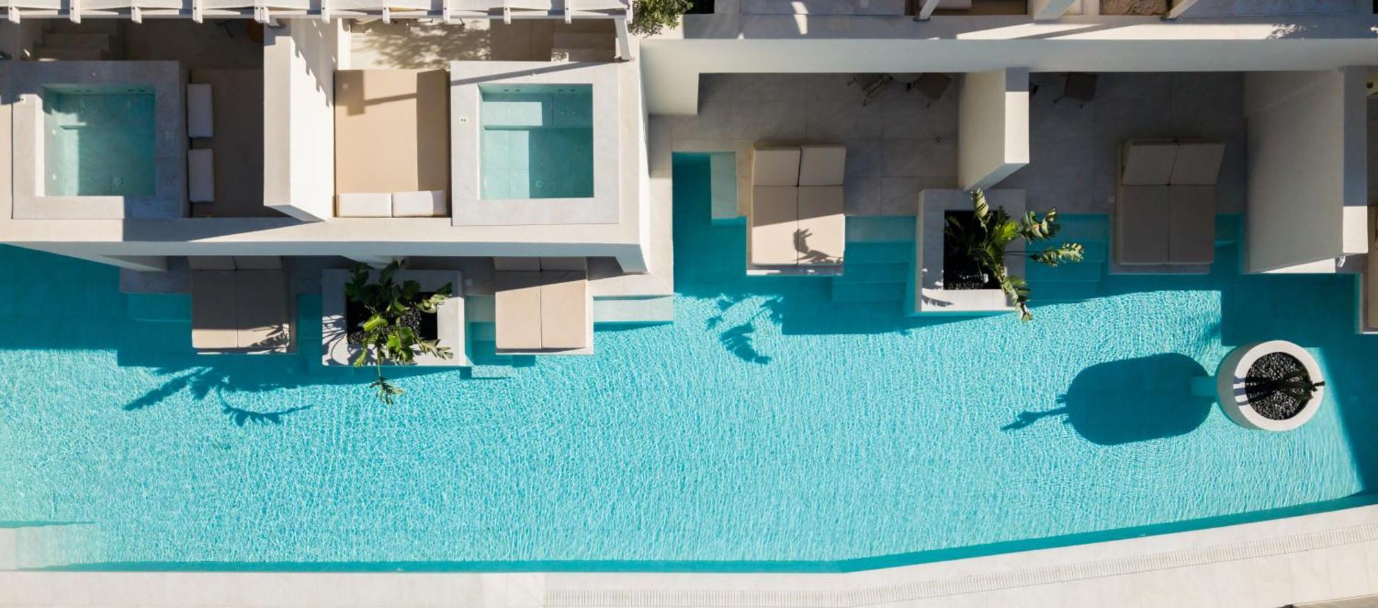 Heyday Luxury Suites 佩里萨 外观 照片